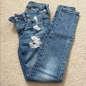 American Eagle Outfitters Women's High Rise Ripped Blue Jeans